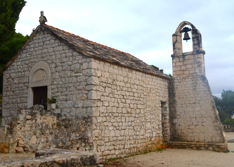 Split, St Nicholas church.jpg