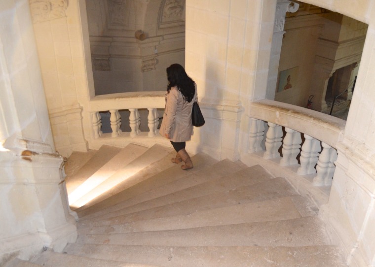 Double helix staircase Chambord 3.jpg