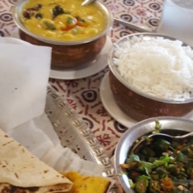 Bundelkhandi meal_Amar Mahal_Orchha
